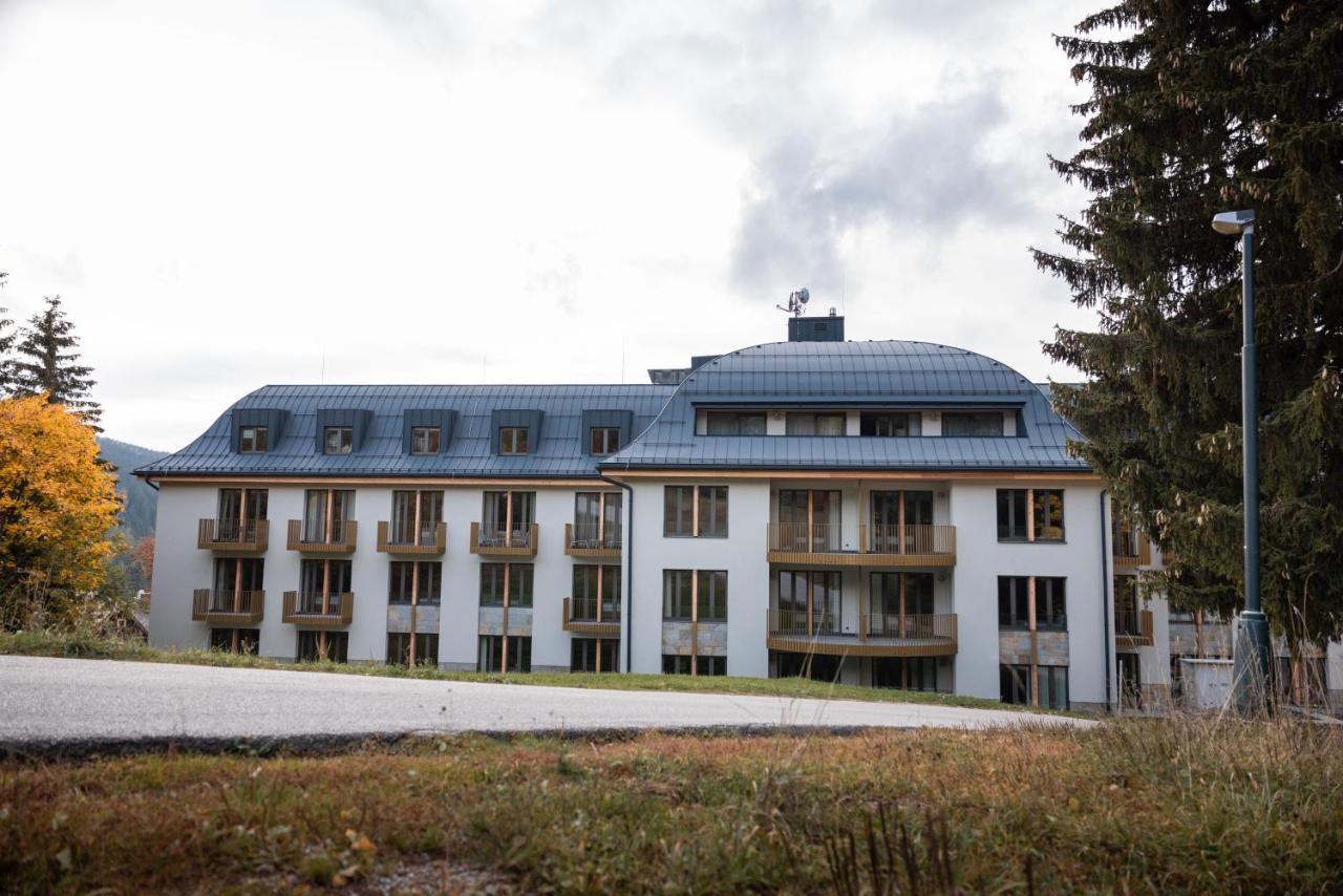 Kralovske Apartmany - Špindlerŭv Mlýn Eksteriør bilde